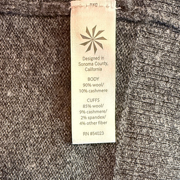 Athleta Charcoal Knit Top Wool/Cashmere blend - Picture 5 of 5